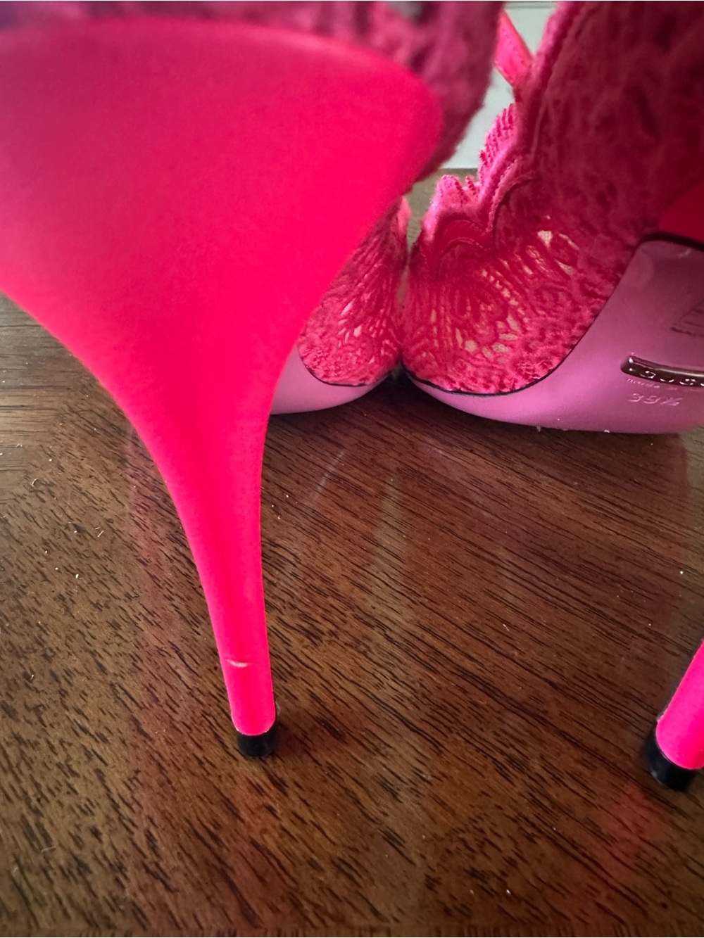 Gucci Virginia Lace Maryjane pump 39.5 - Picture 3 of 8